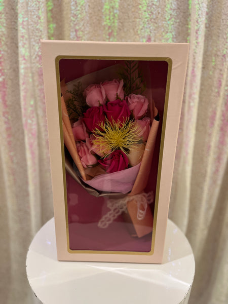 Bouquet de rose artificielles