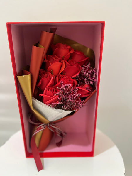 Bouquet de rose séchées et en tissu-Rouge