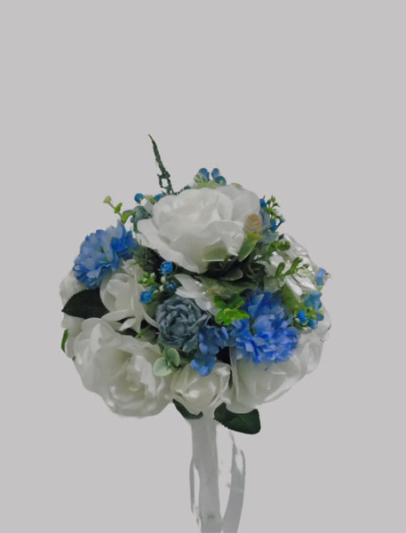 Bouquet de fleurs Blanc et Bleu pâle