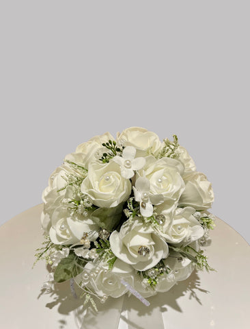 Bouquet roses blanches artificielles