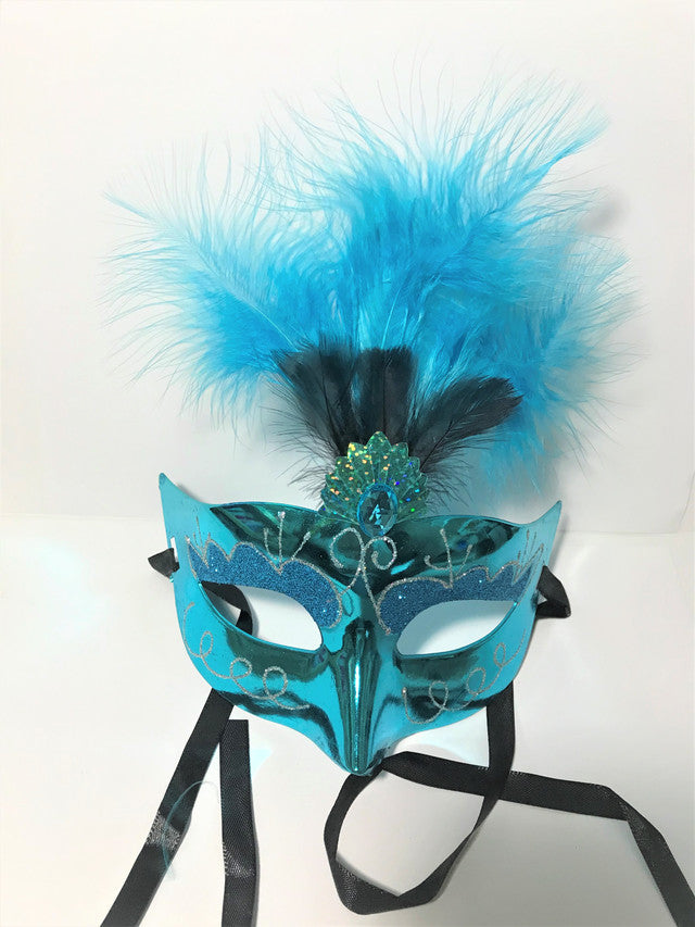 masque avec plume couleur turquoise