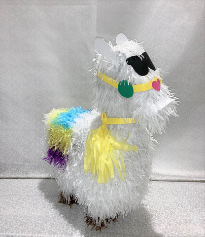 Piñata en forme de llama blanc